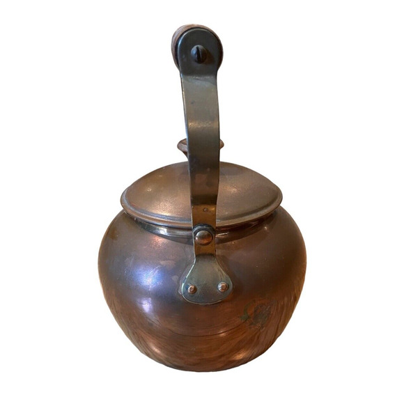 Vintage COPPER TEAPOT Primitive TEA KETTLE Wood Handle Portugal - Picture 2 of 9